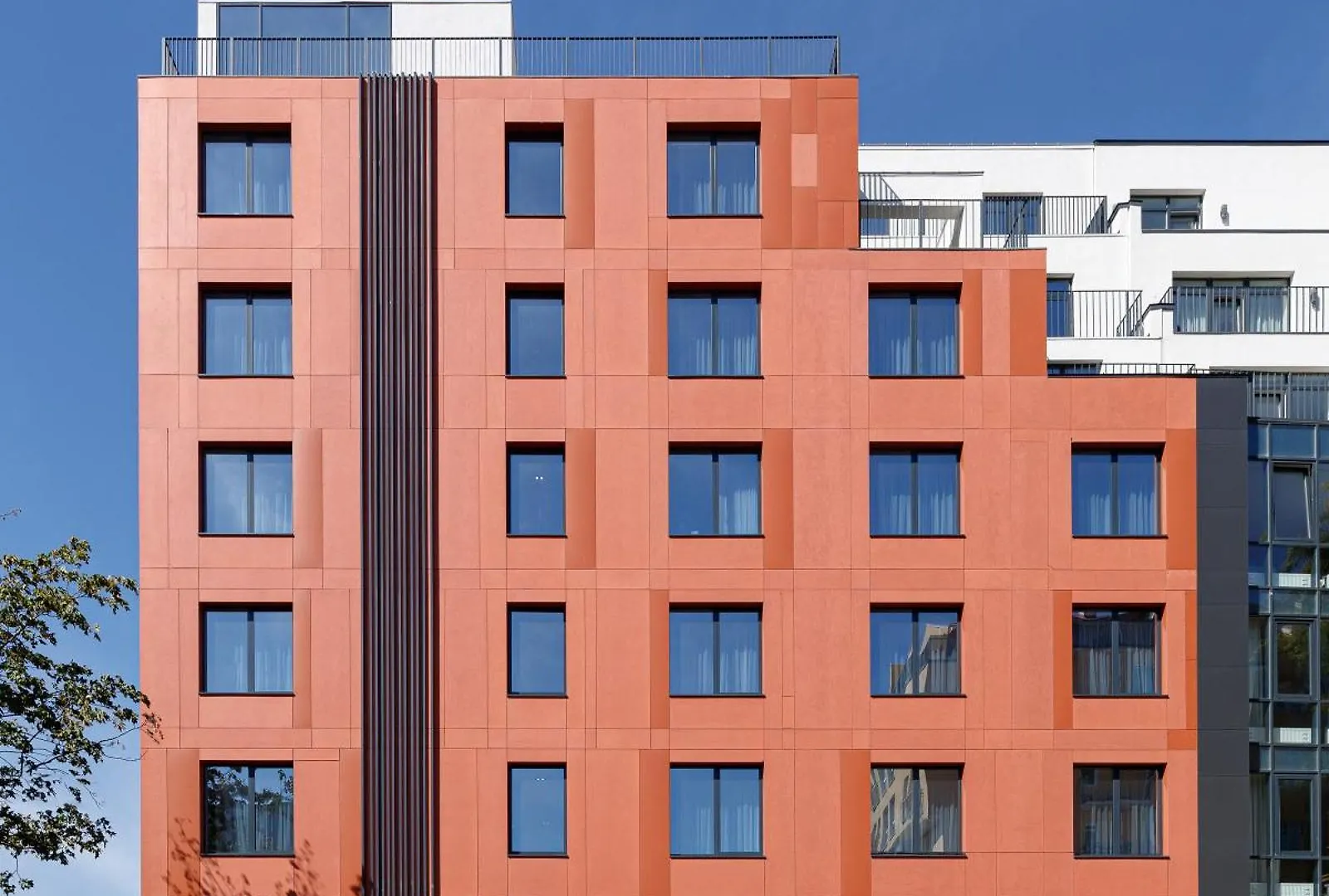 Lev Lifestyle Hotel - Maestro Lviv 4*,
